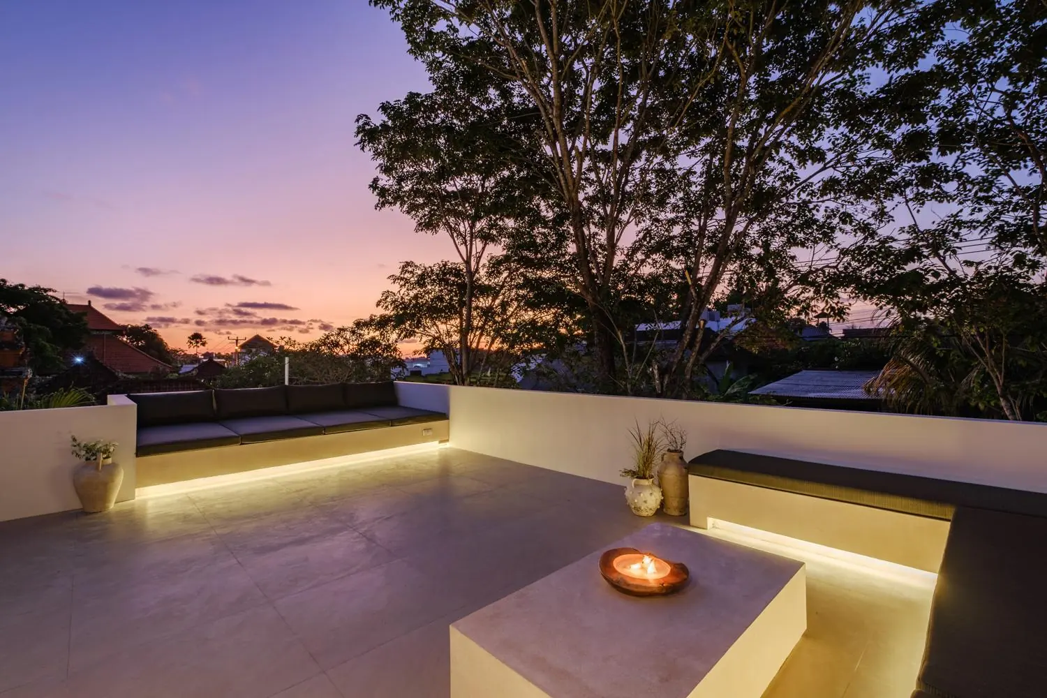 Rooftop lounge at sunset Villa Las Hermanas Tumbak Bayu Pererenan Bali