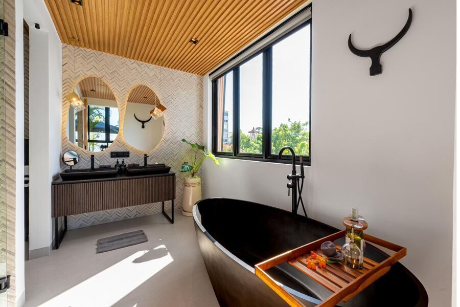 Freestanding bathtub ensuite MAR Bali 1 luxury villa Pererenan Bali